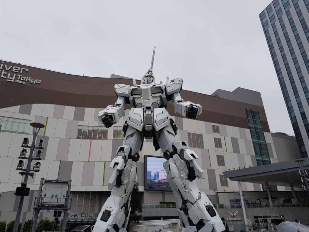 gundam anime attractions in odaiba