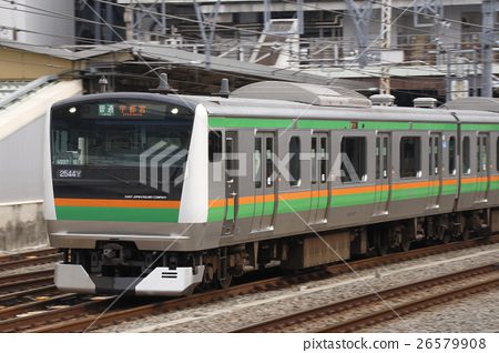 train in Shinjuku station