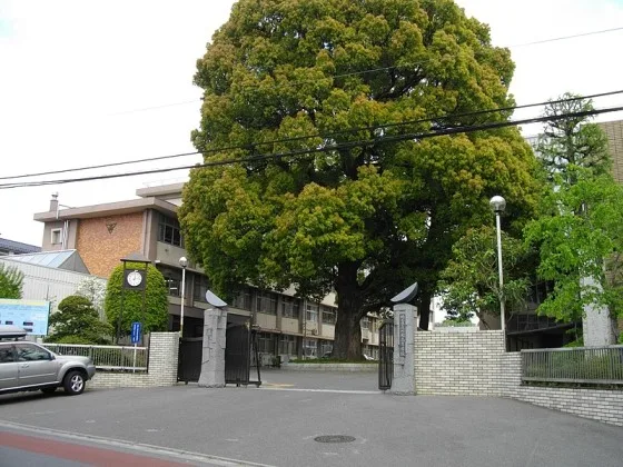 Real life locations of Kamisama Kiss in Japan - Saitama Prefectural Kawagoe High School